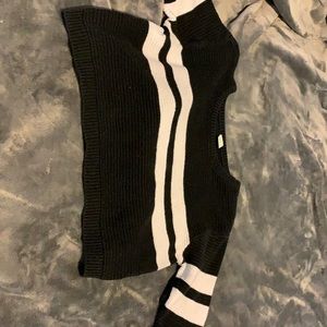 Crazy eight belly shirt